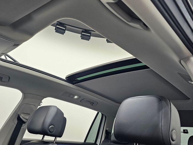 2023 Volkswagen Tiguan 2.0 TSI Prestige photo 19