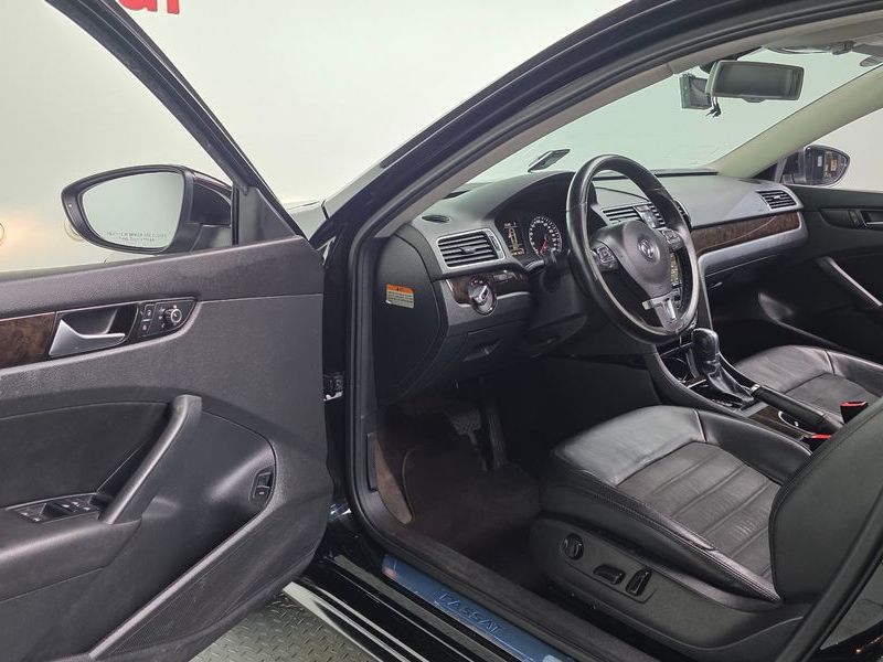2014 Volkswagen Passat 2.0 TDI B7 photo 10
