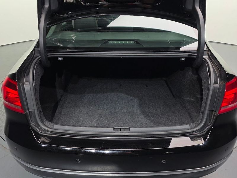 2014 Volkswagen Passat 2.0 TDI B7 photo 20