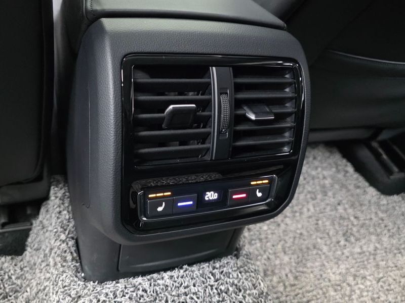 2020 Volkswagen Arteon 2.0 TDI Prestige photo 18
