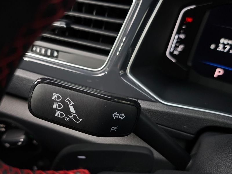 2021 Volkswagen T-Roc 2.0 TDI Prestige photo 29