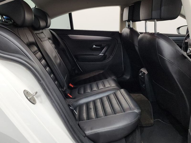 2013 Volkswagen New CC 2.0 TDI BlueMotion photo 11
