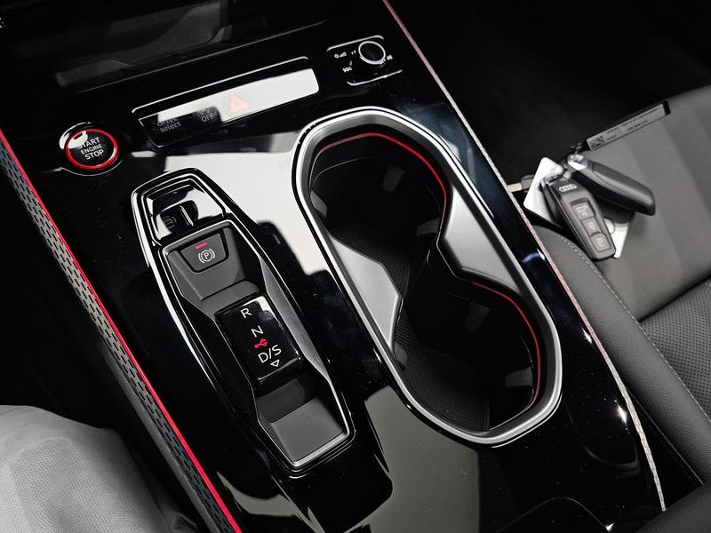2026 Audi A6 45 TFSI Quattro S Line photo 9