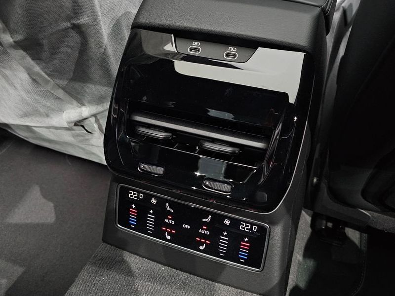 2026 Audi A6 45 TFSI Quattro S Line photo 28