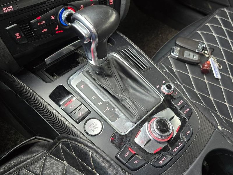2015 Audi A4 35 TDI Quattro Dynamic B8 photo 9