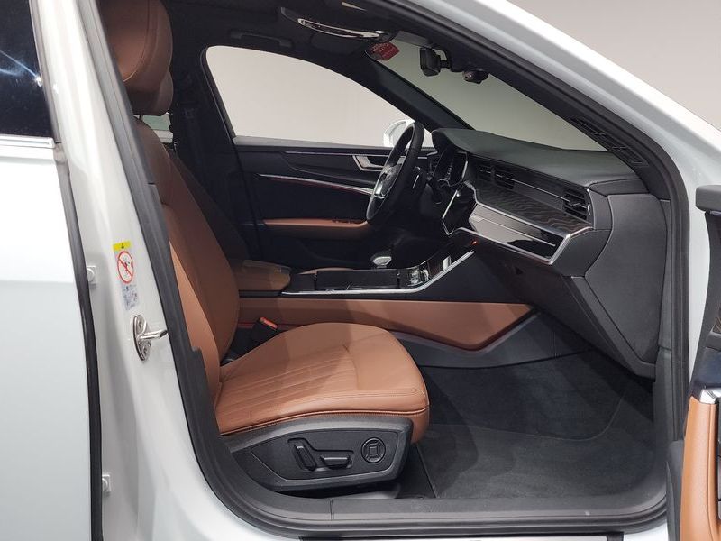 2022 Audi A6 45 TFSI Premium photo 11