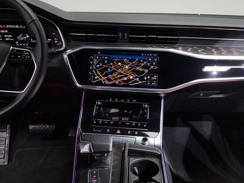 2022 Audi A6 45 TFSI Premium photo 14