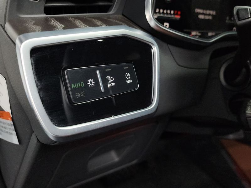 2022 Audi A6 45 TFSI Premium photo 16