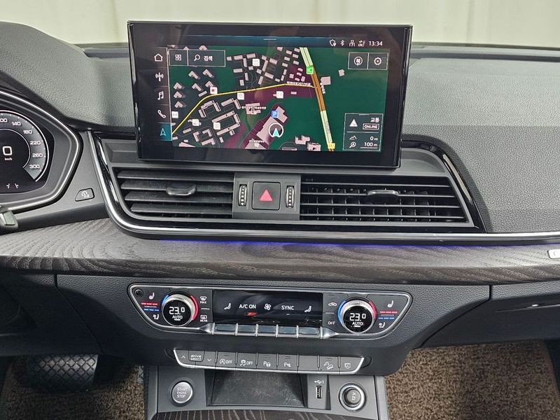 2023 Audi Q5 45 TFSI Quattro Premium photo 15