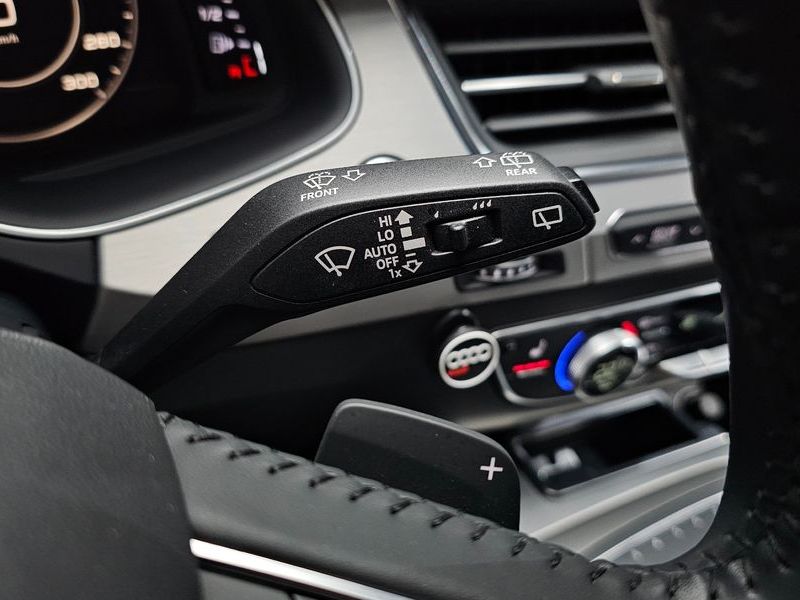 2019 Audi Q7 45 TFSI Quattro photo 27