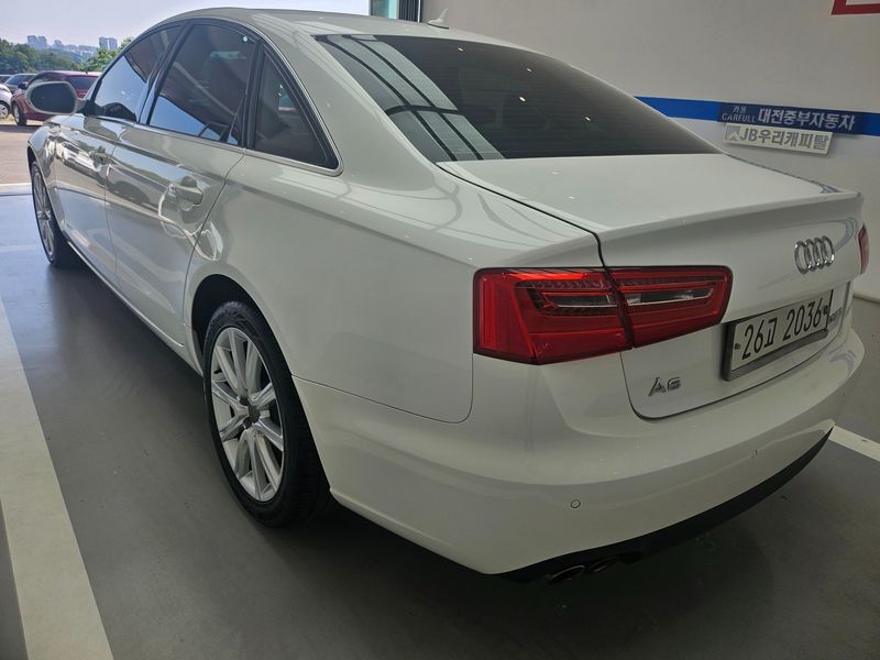 2014 Audi A6 2.0 TDI C7 photo 9