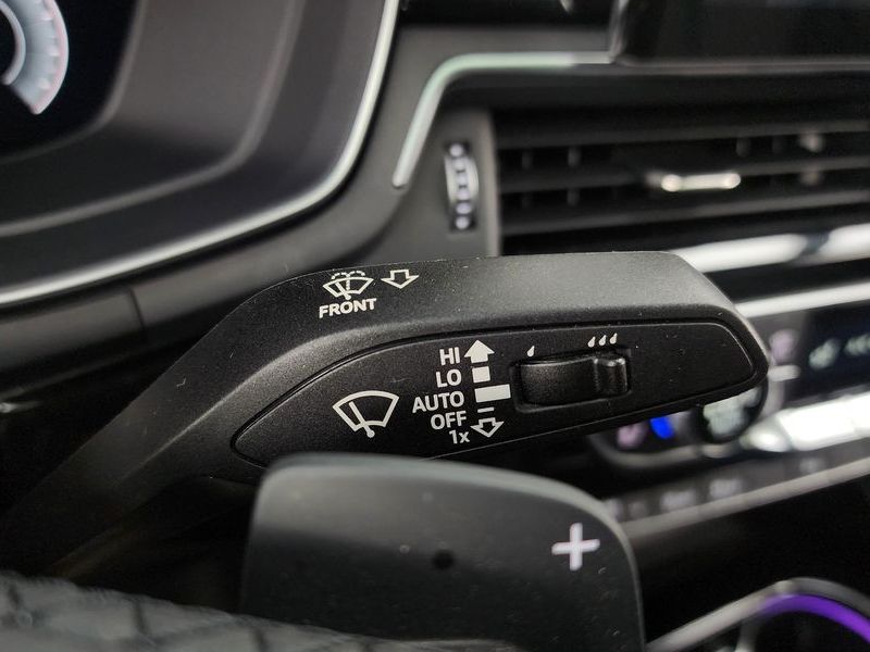 2021 Audi A4 45 TFSI Quattro Premium photo 19