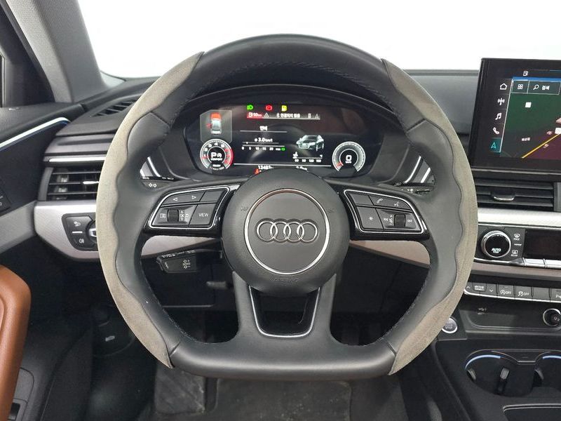 2023 Audi A4 40 TFSI photo 13