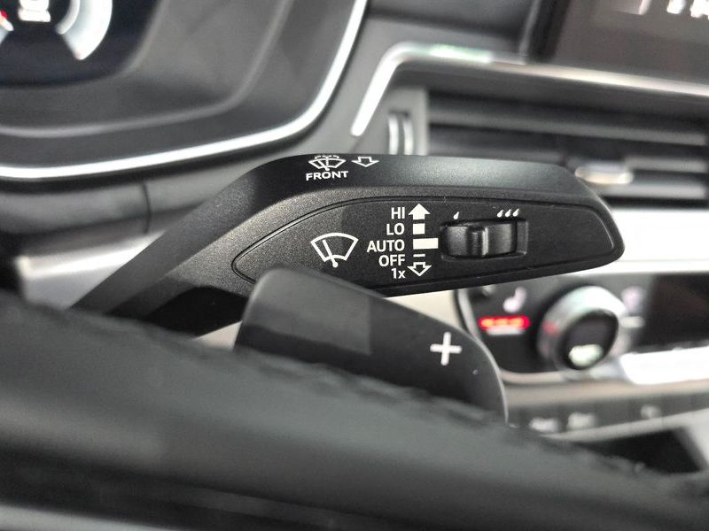 2023 Audi A4 40 TFSI photo 18