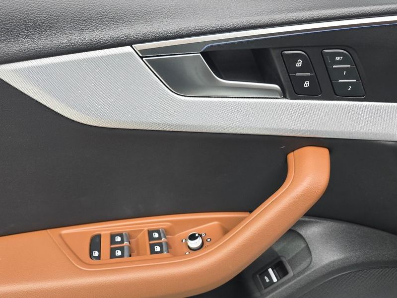 2023 Audi A4 40 TFSI photo 28
