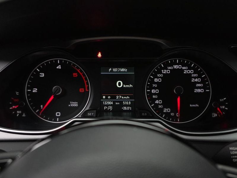 2016 Audi A4 30 TDI B8 photo 8