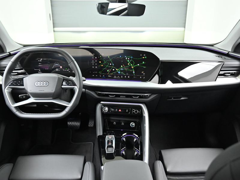 2025 Audi Q5 40 TFSI Quattro Advanced Sportback photo 7