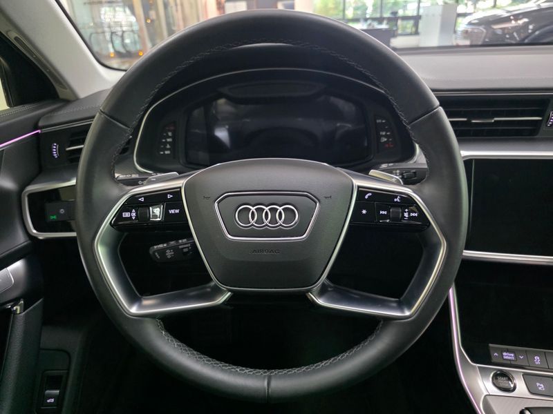 2025 Audi A6 45 TFSI photo 13
