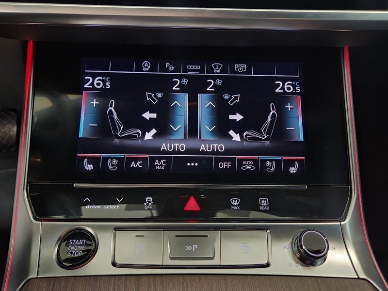 2025 Audi A6 45 TFSI Premium photo 12