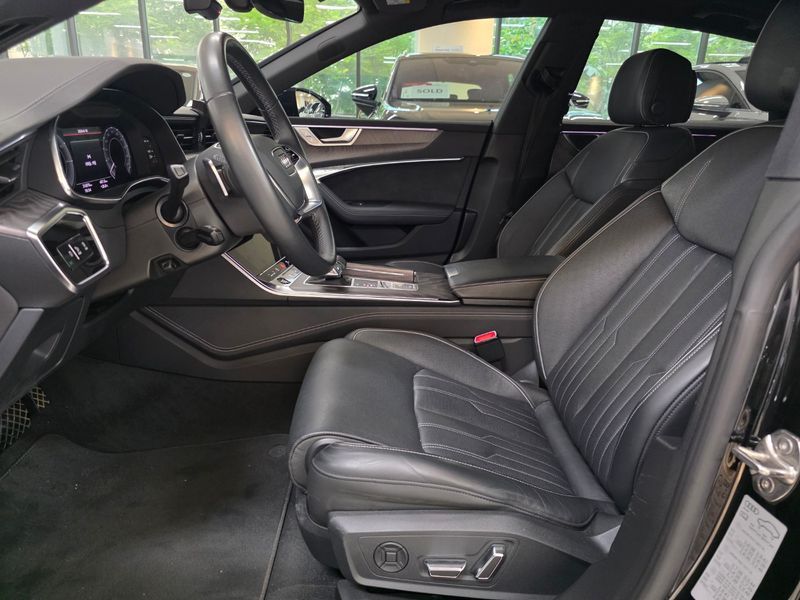 2024 Audi A7 55 TFSI e Quattro Premium photo 10