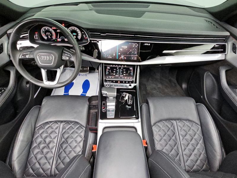 2021 Audi Q8 50 TDI Quattro Premium photo 7