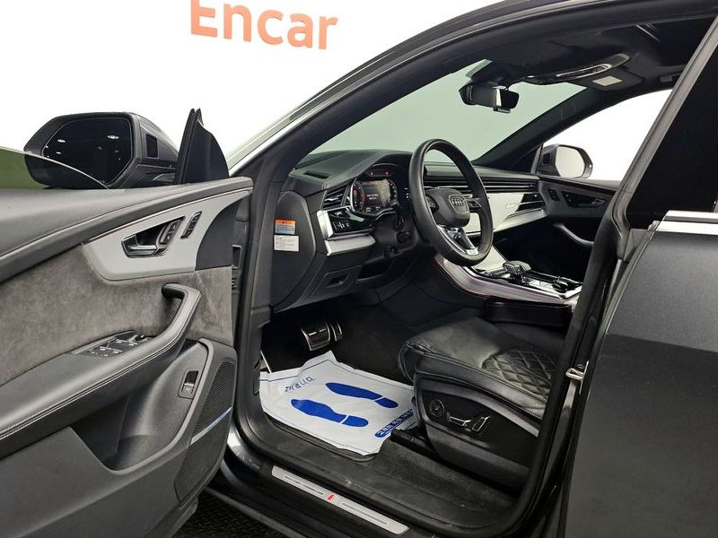 2021 Audi Q8 50 TDI Quattro Premium photo 10