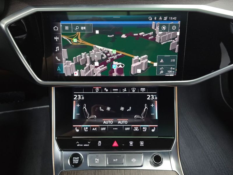 2022 Audi A7 55 TFSI Quattro Premium photo 13