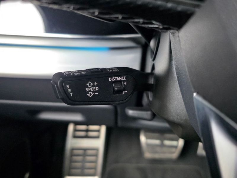 2023 Audi Q7 55 TFSI Quattro Premium photo 28