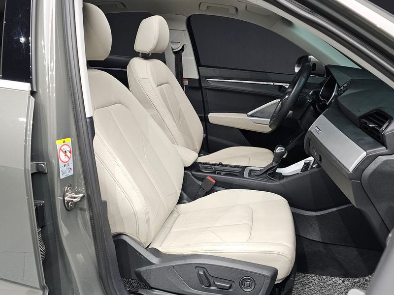 2024 Audi Q3 40 TFSI Quatrro Sport Back photo 11