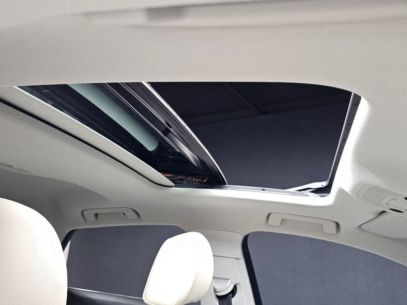 2024 Audi Q3 40 TFSI Quatrro Sport Back photo 19