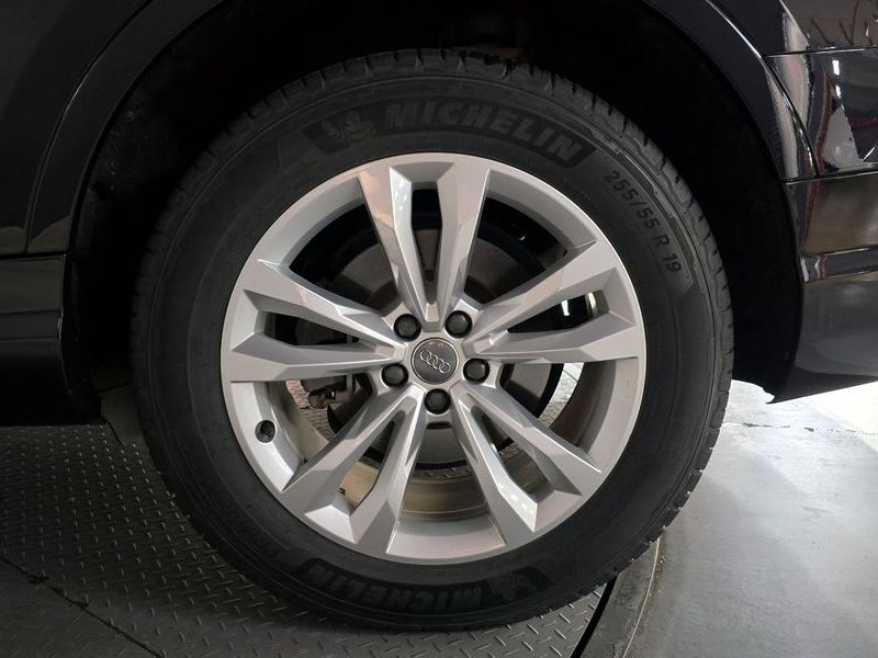 2019 Audi Q7 45 TFSI Quattro photo 21