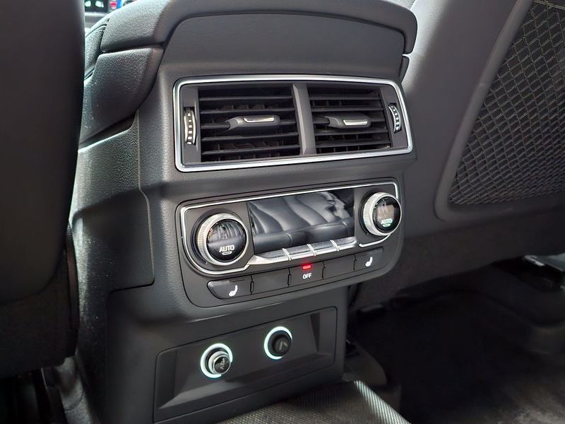 2019 Audi Q7 45 TFSI Quattro photo 27