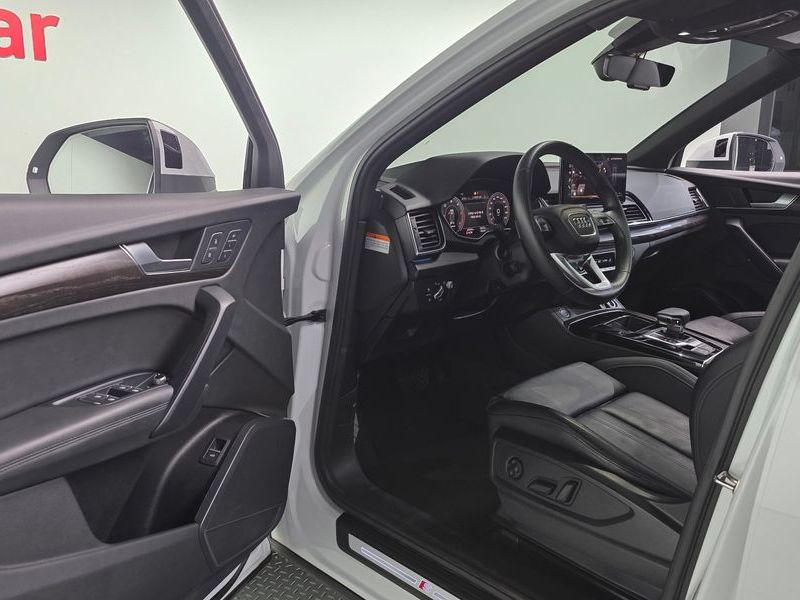 2023 Audi Q5 40 TDI Quattro Premium Sportback photo 10