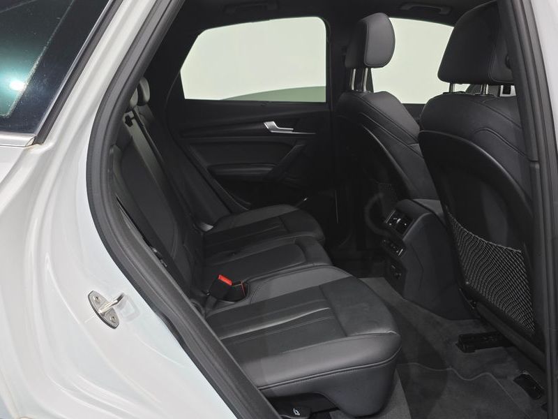2023 Audi Q5 40 TDI Quattro Premium Sportback photo 11