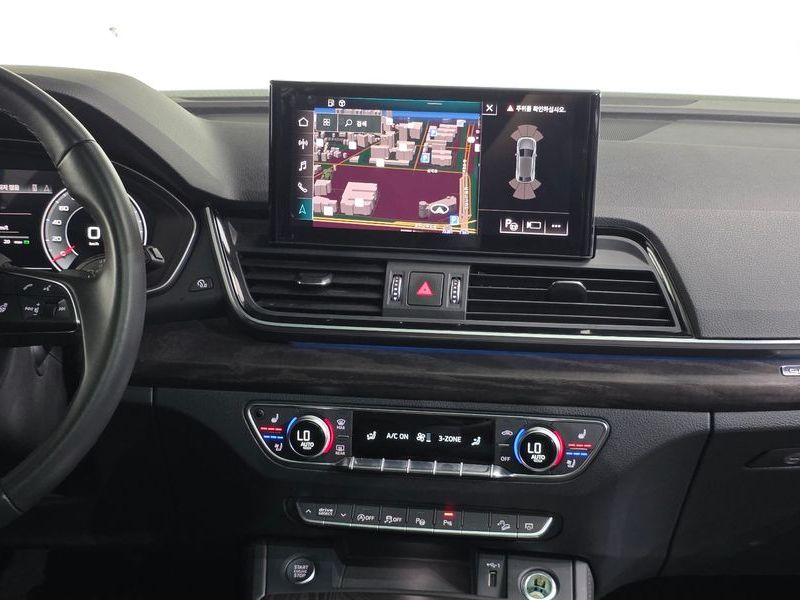 2023 Audi Q5 40 TDI Quattro Premium Sportback photo 12