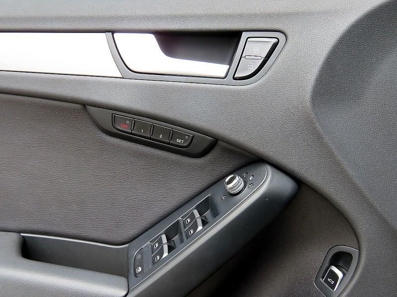 2014 Audi A4 2.0 TDI dynamic B8 photo 11