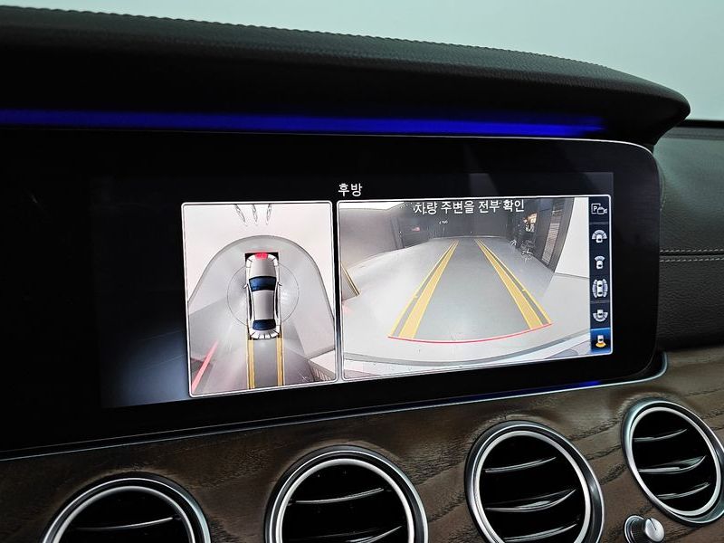 2020 Mercedes-Benz E-Class E300 4MATIC Exclusive photo 14