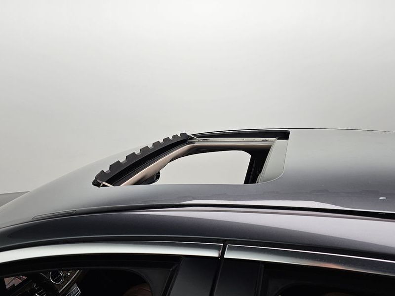 2020 Mercedes-Benz E-Class E300 4MATIC Exclusive photo 20
