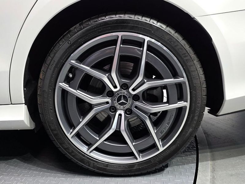 2021 Mercedes-Benz E-Class E220d 4MATIC AMG Line photo 21