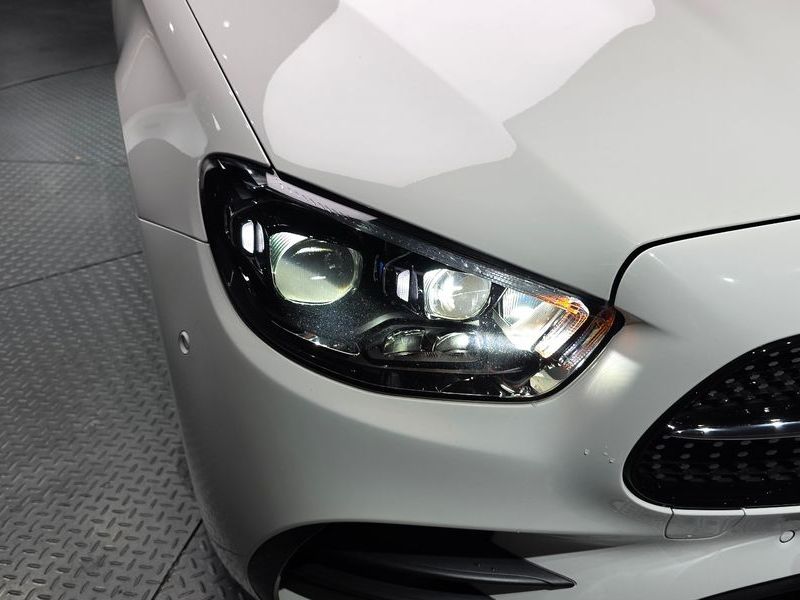 2021 Mercedes-Benz E-Class E220d 4MATIC AMG Line photo 22