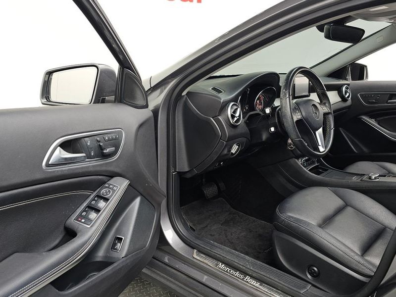 2015 Mercedes-Benz A-Class GLA200 CDI 4MATIC photo 10