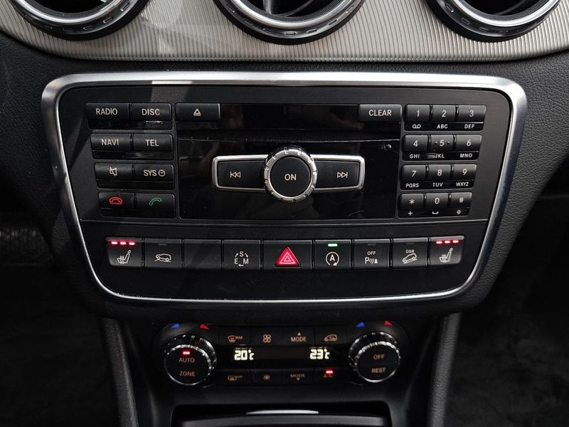 2015 Mercedes-Benz A-Class GLA200 CDI 4MATIC photo 16