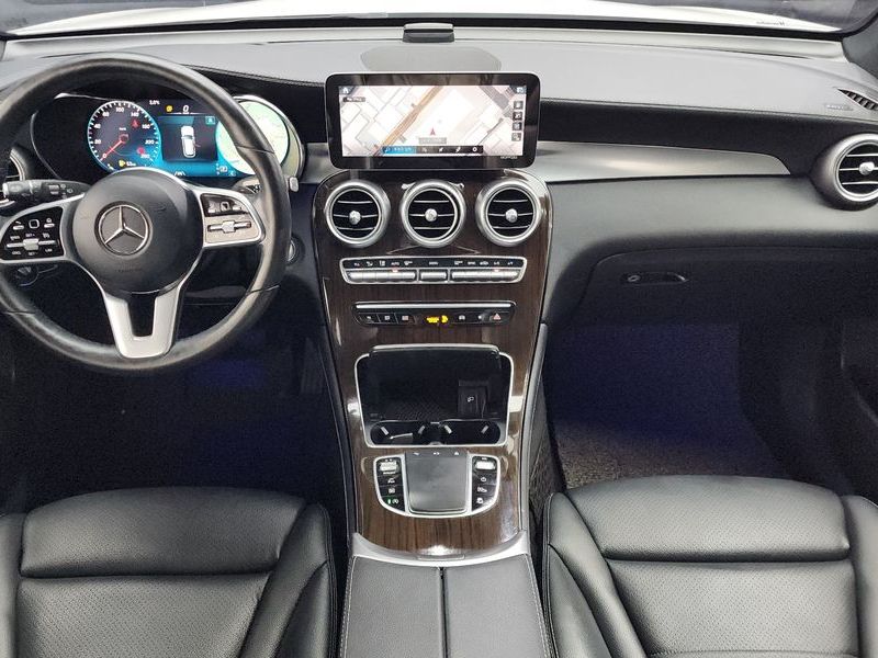 2020 Mercedes-Benz C-Class GLC300 4MATIC photo 7