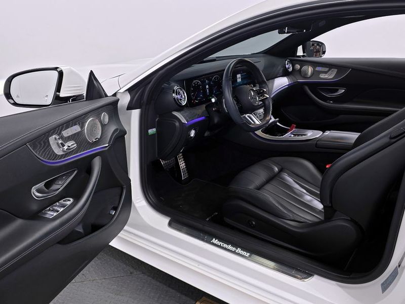 2022 Mercedes-Benz E-Class E450 4MATIC Coupe photo 10
