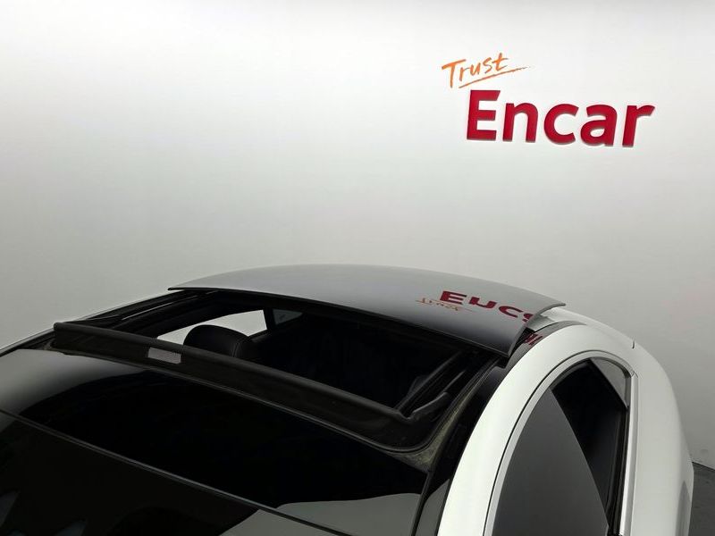 2022 Mercedes-Benz E-Class E450 4MATIC Coupe photo 20