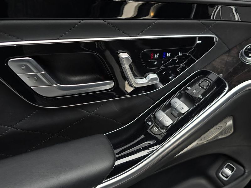 2021 Mercedes-Benz S-Class S580L 4MATIC photo 15
