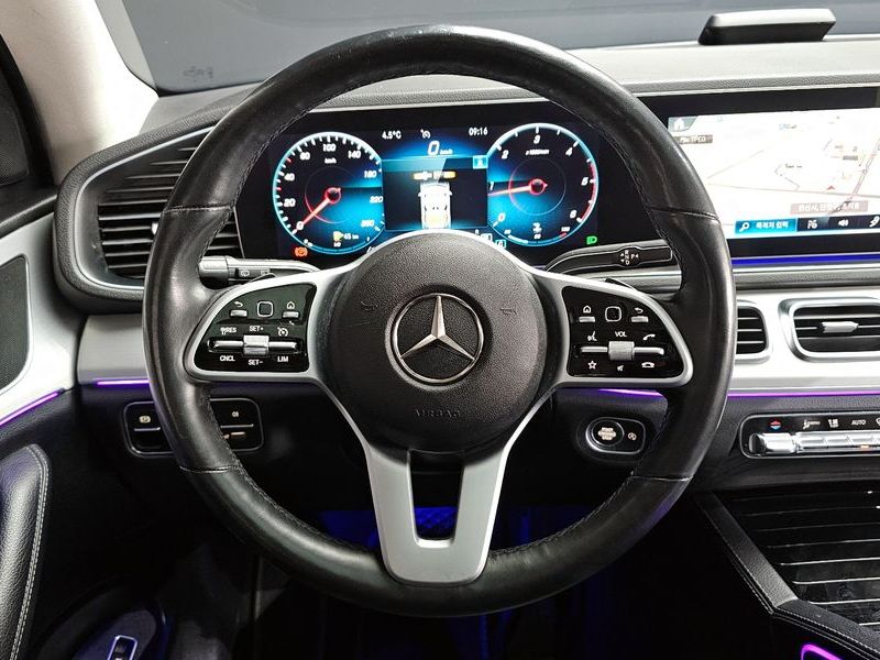 2020 Mercedes-Benz E-Class GLE300d 4MATIC photo 13