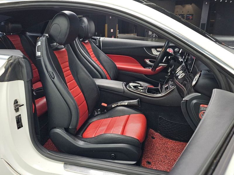 2019 Mercedes-Benz E-Class E220d Coupe photo 11