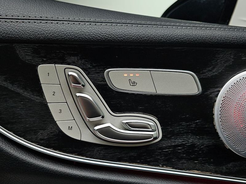 2019 Mercedes-Benz E-Class E220d Coupe photo 13