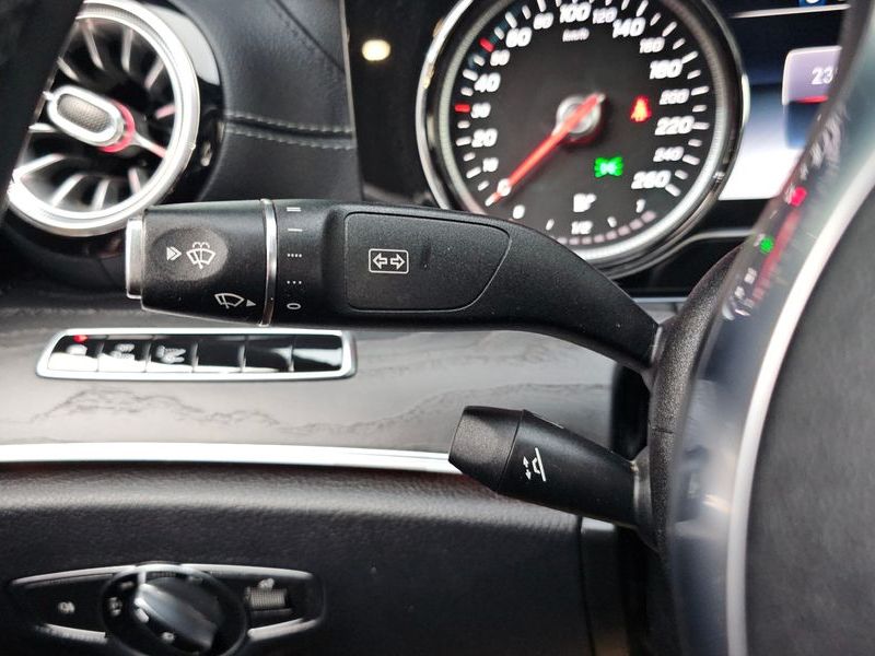 2019 Mercedes-Benz E-Class E220d Coupe photo 14
